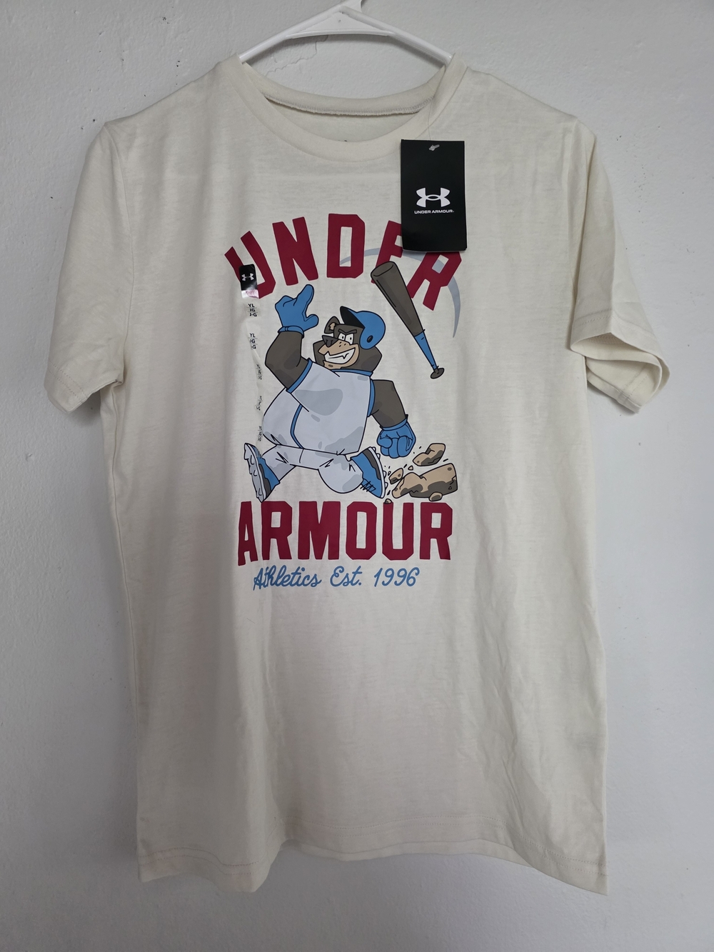 NWT Under Armour Youth Large Baseball Bear Graphic Tee Cream